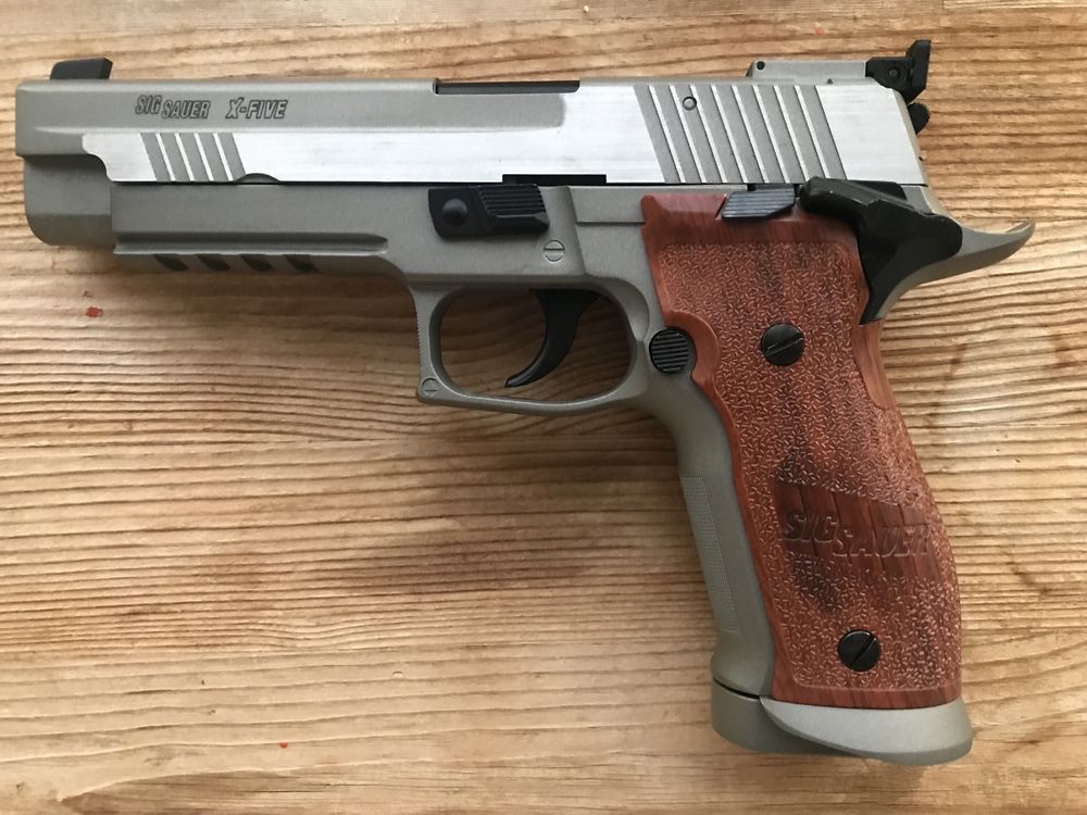 Pistola Airsoft Greengás SIG P226X5-Strike Warrior Tokyo Marui NOVA
