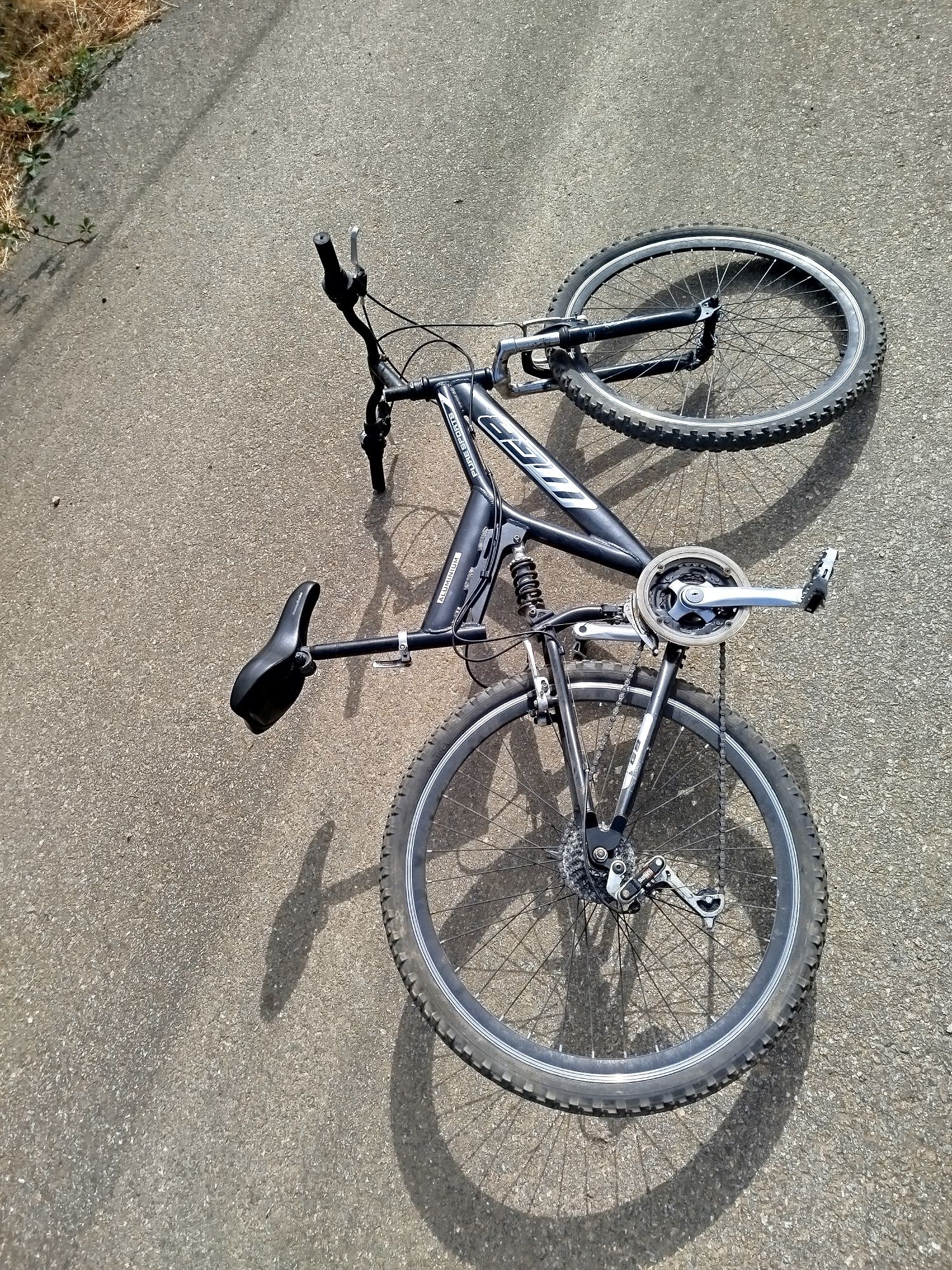 Bicicleta montanha 21 mudanças, faço entrega