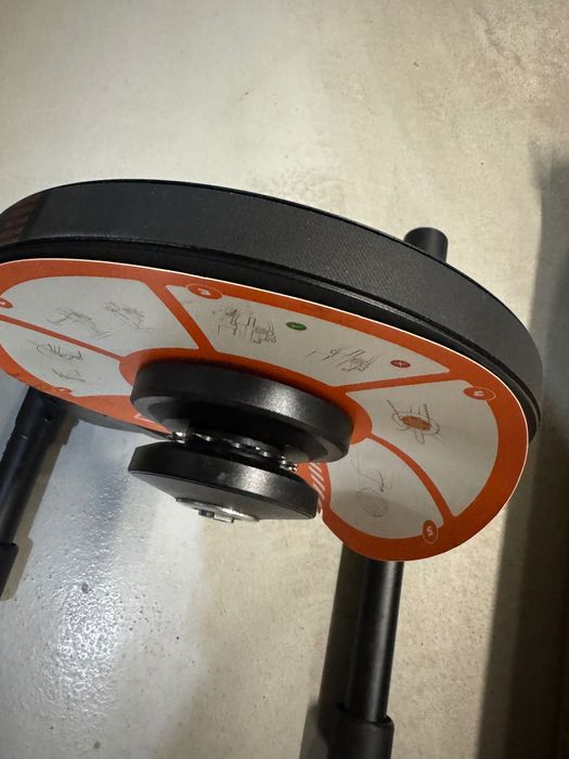 Trenażer Wahoo Kickr Core+ mata wyciszająca