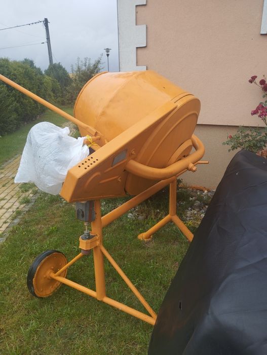 Betoniarka 160 L ...