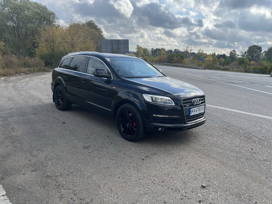 продам автомобіль ауді q7