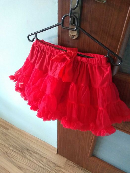 Spódniczka tiulowa z halką r. 122