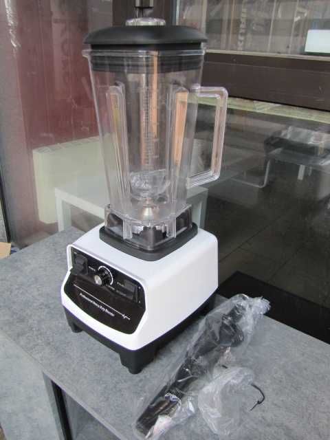 Blender kielichowy mikser Klarstein 1500W 40.000 obr./min biały