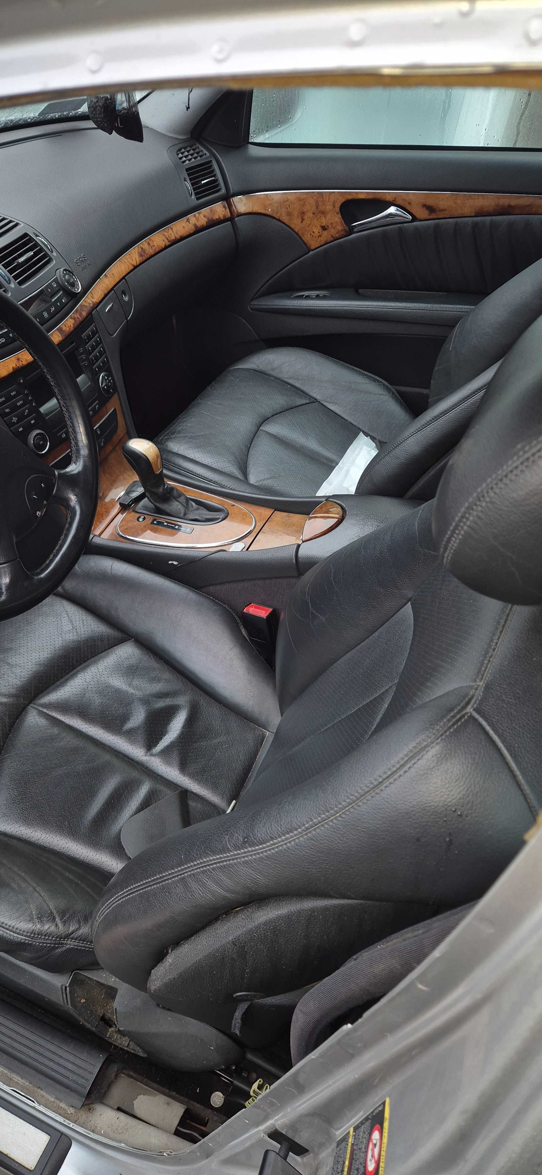 Mercedes w211 e270 2.7cdi silnik skrzynia most maska c744