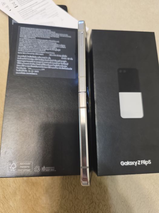 Samsung Z Flip 5 5G 8/256Gb Mint (SM-F731B)