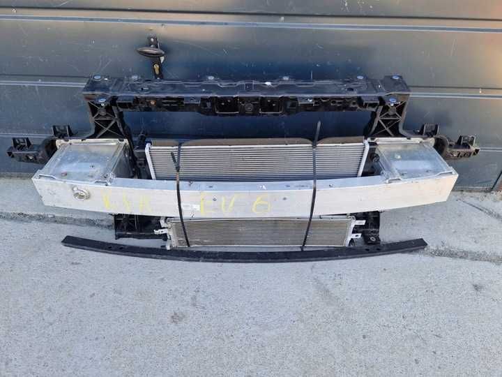 KIA EV6 Передня панель,телевізор