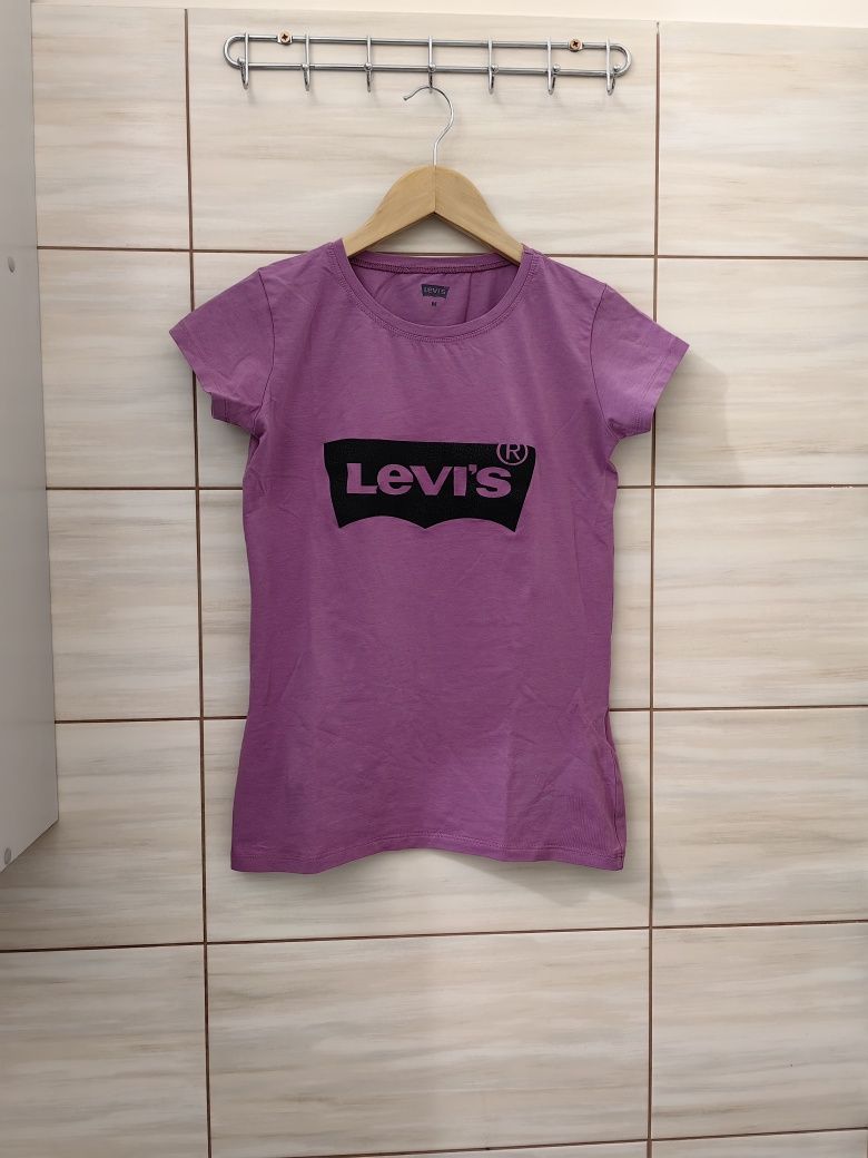 Bawełniany liliowy t-shirt Levis M