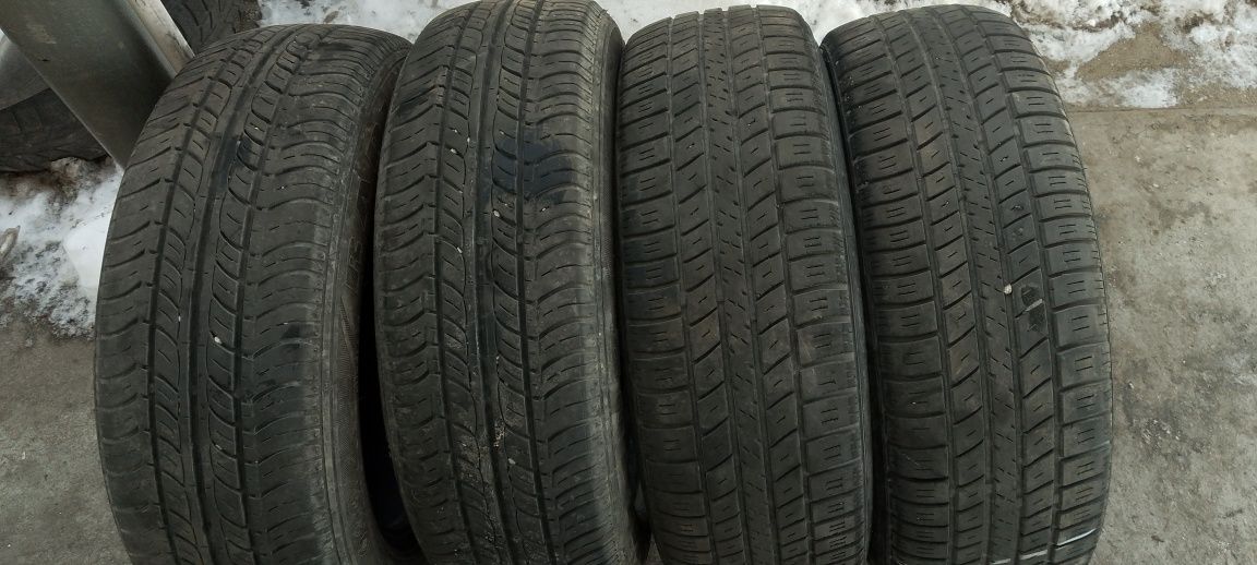 Продам летние шины 165/65/14