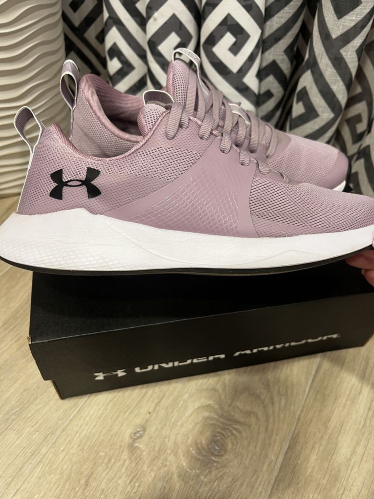 Under Armour кросівки