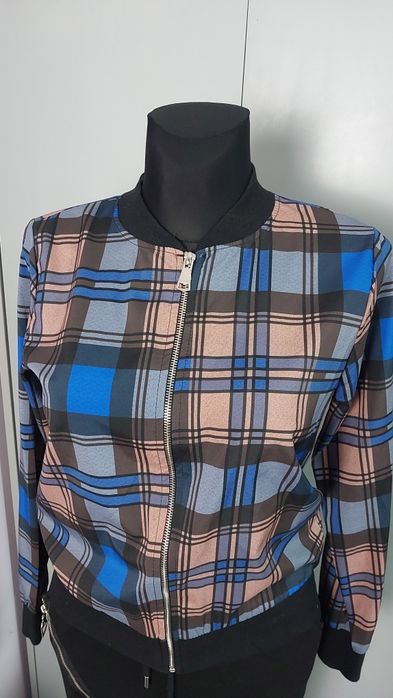 Rozpinana bluza damska, cienka, kurtka bomberka