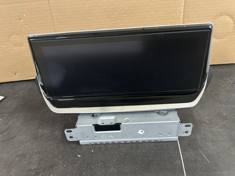 Radio Nac peugeot 208 de 2021