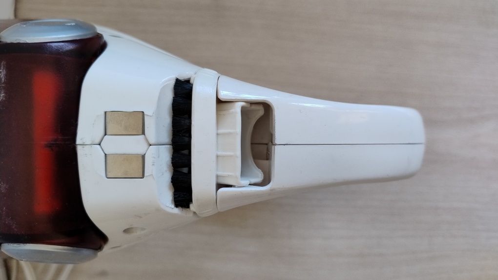 Odkurzacz ręczny akumulatorowy HOOVER