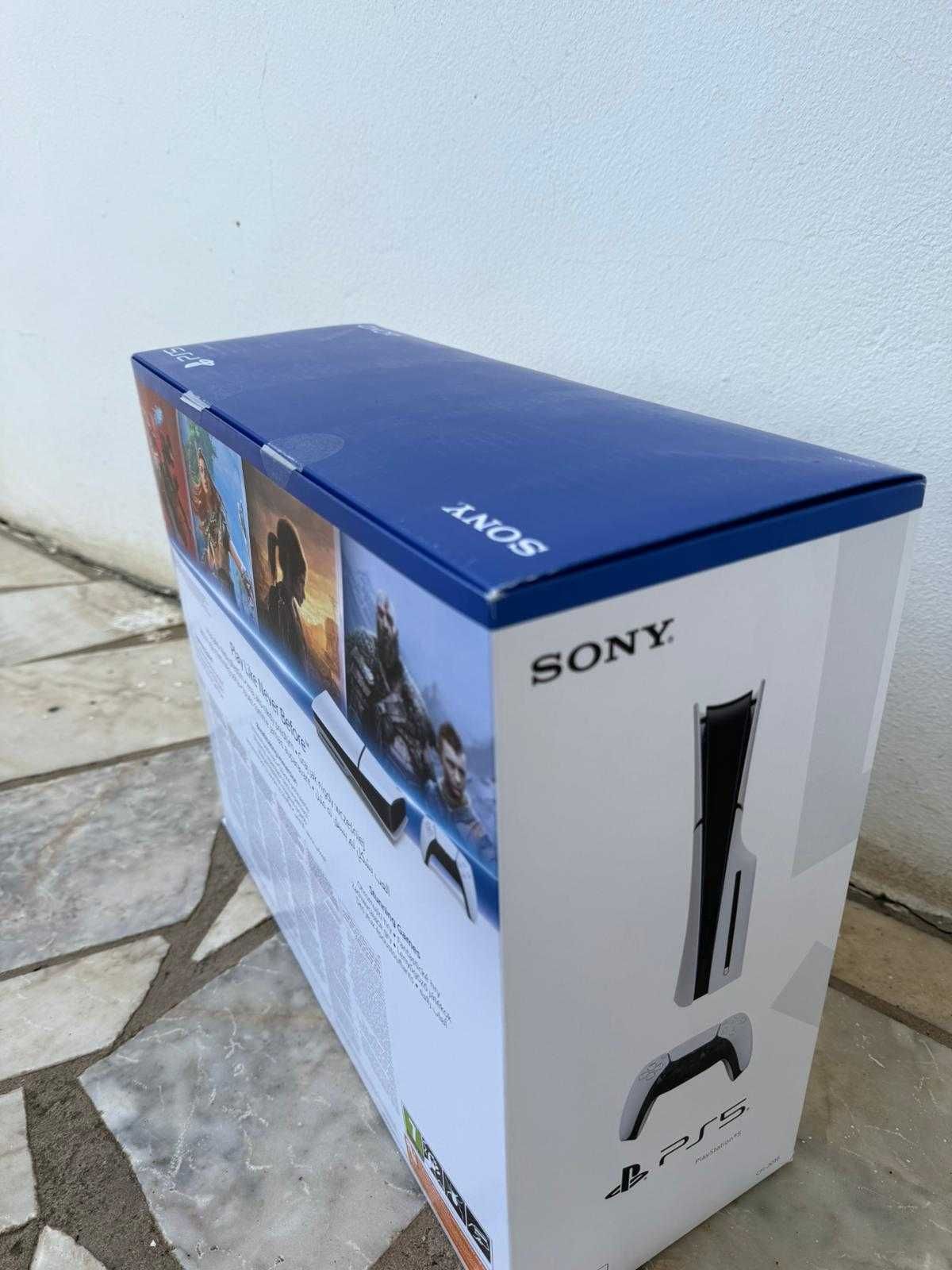 Nova e Lacrada - Playstation 5 Slim 1TB