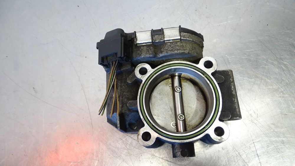 PRZEPUSTNICA OPEL ASTRA H GTC 2.0T  55559313