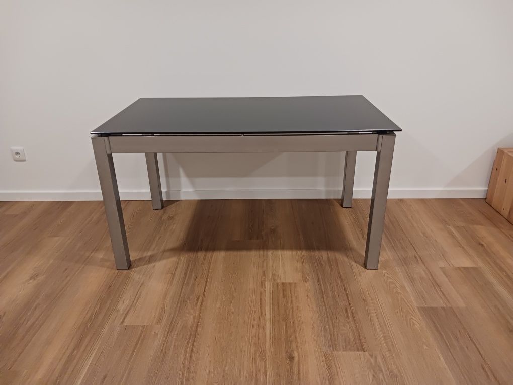 Mesa de cozinha vidro preto