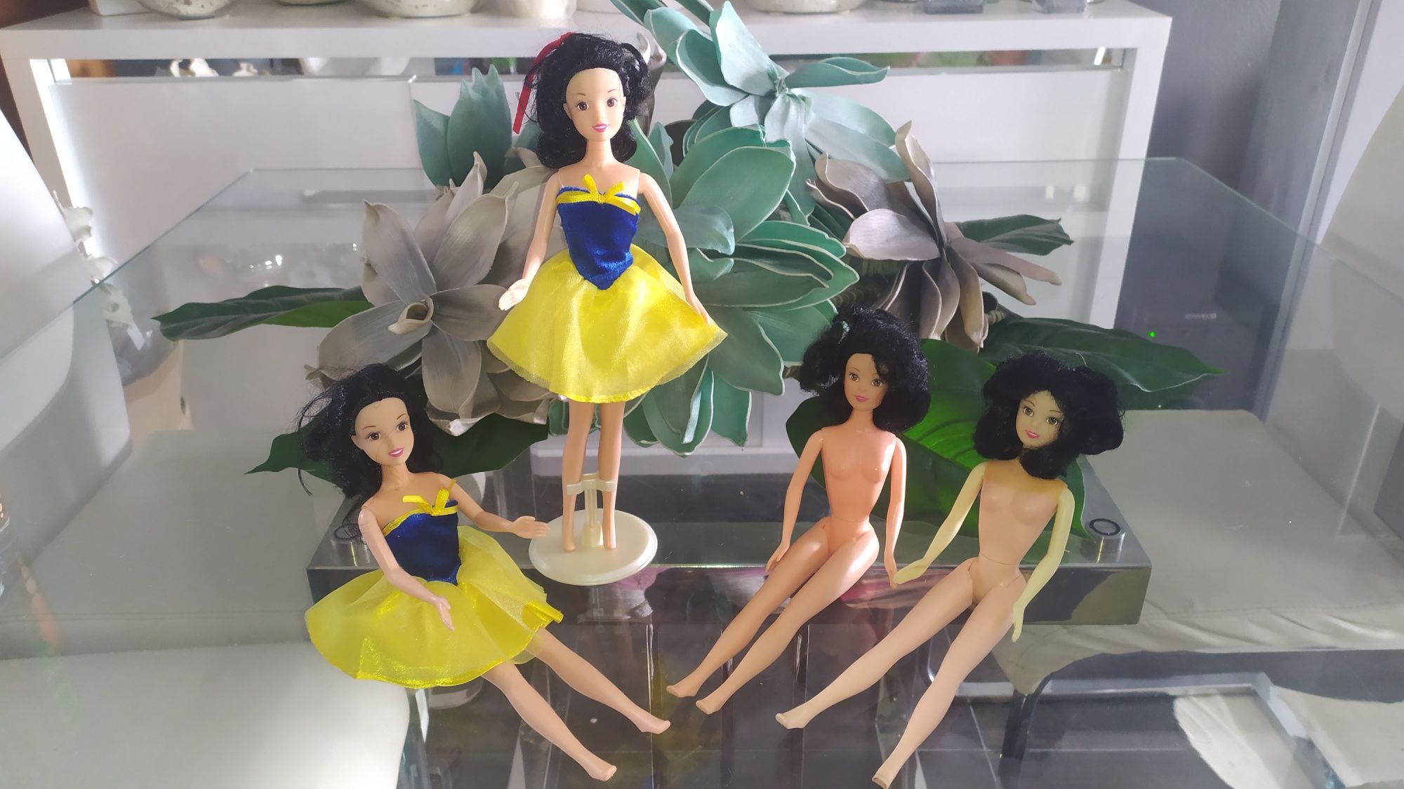 Boneca  branca de neve várias versões  Disney para Simba toys