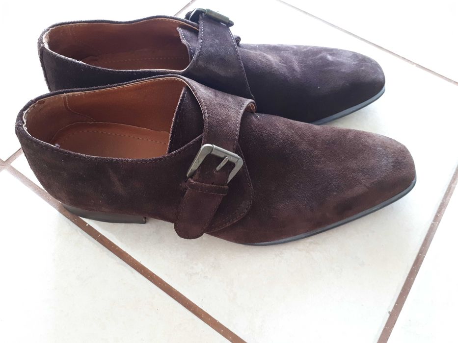 Sapatos Castanhos – Seaside