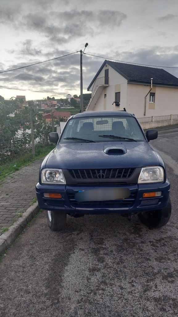 Mitsubishi  L200 4x4