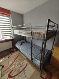 Łóżko piętrowe Ikea Svarta i 2 materace