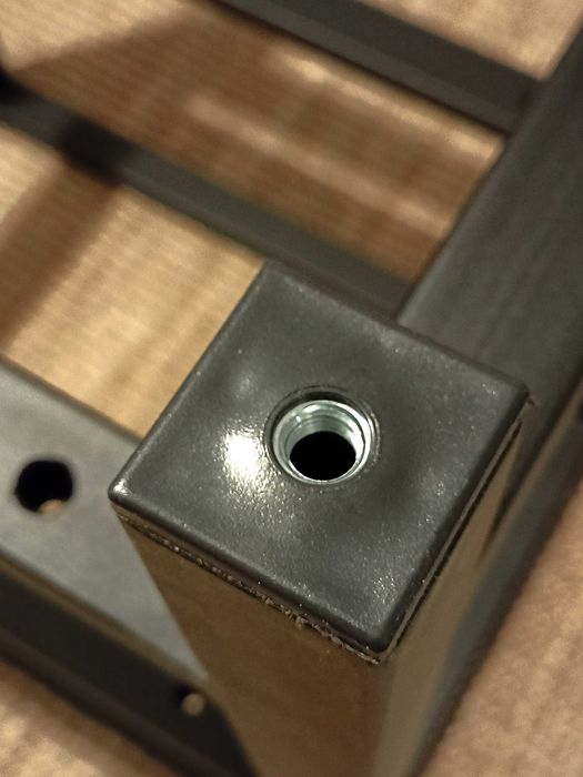 Audiofilski regał audio na sprzęt Hi Fi - stelaż.