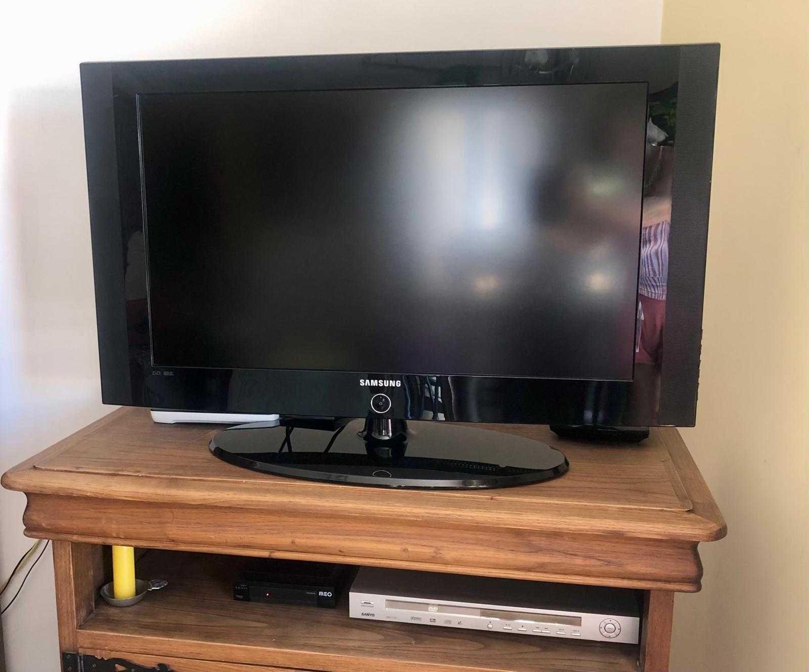Televisão em ótimo estado