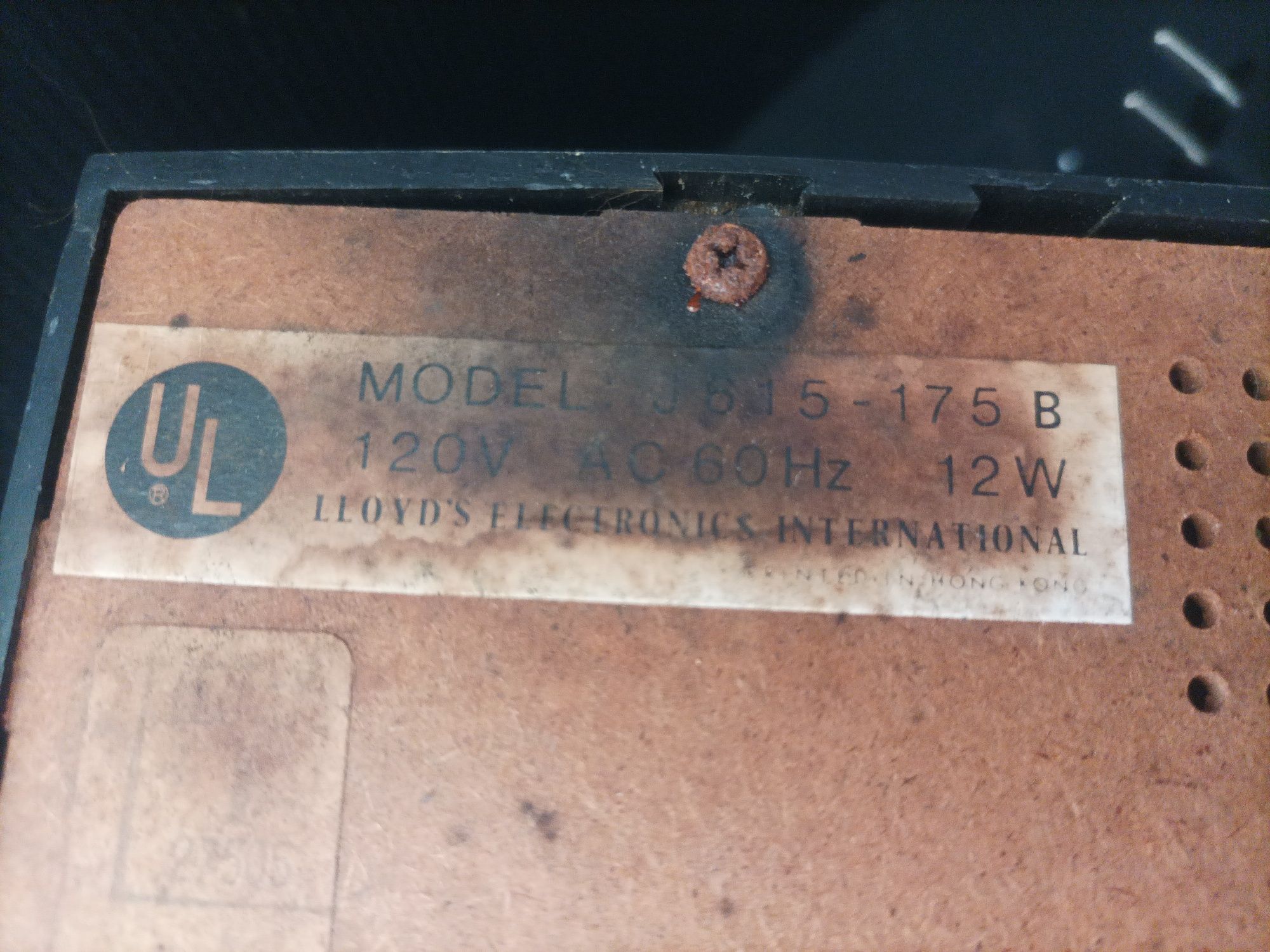 Rádio relógio vintage Lloyds mod. J615-175B
