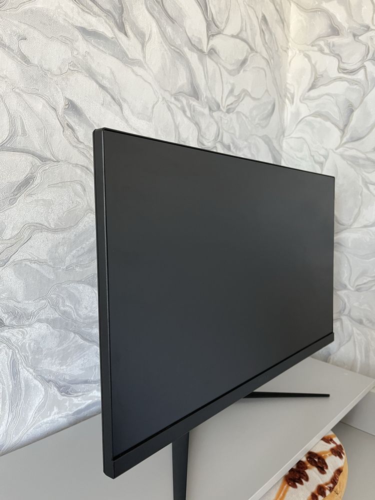 Монитор MSI G2712F