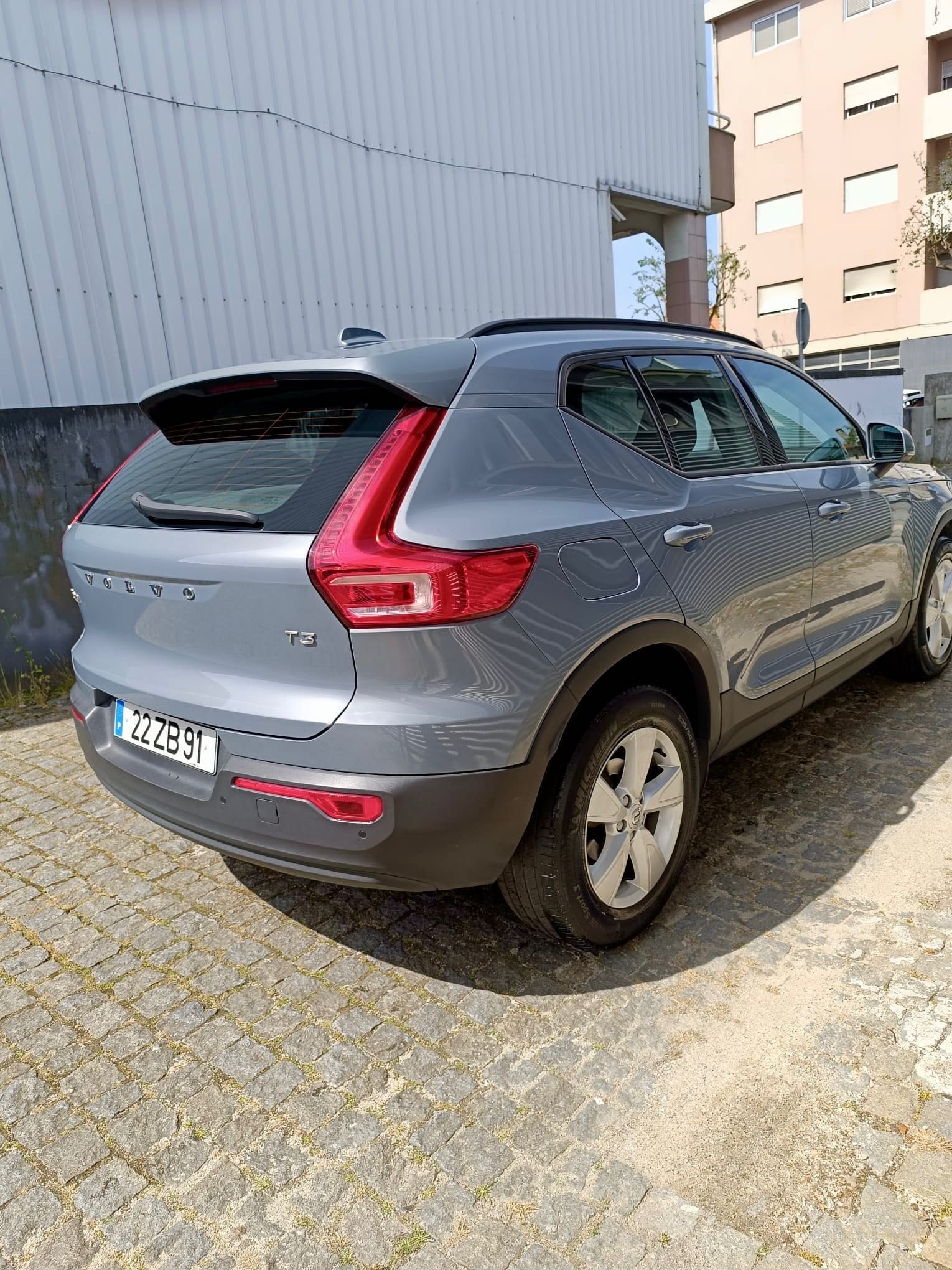 Volvo XC40 1.5 T3 momentum plus geartronic