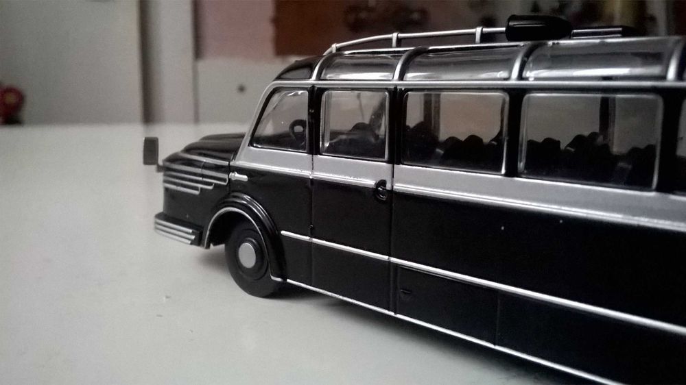 KRUPP Hubertia Titan 080; model autobusu; skala 1:72; seria DeAgostini
