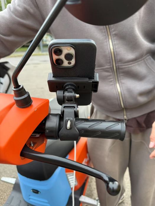 Тримач , для телефону на скутер, мопед , мотоцикл , байк , велосипед