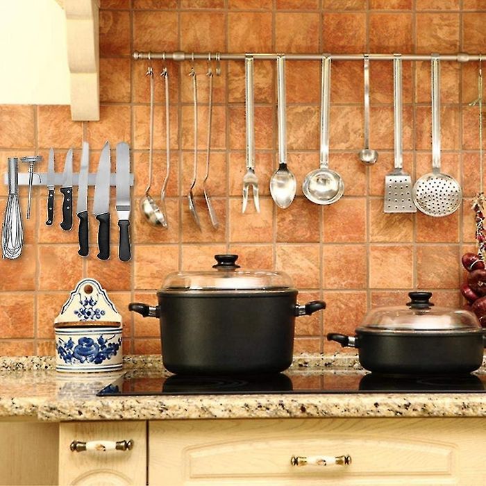 magnetyczny uchwyt na nóż