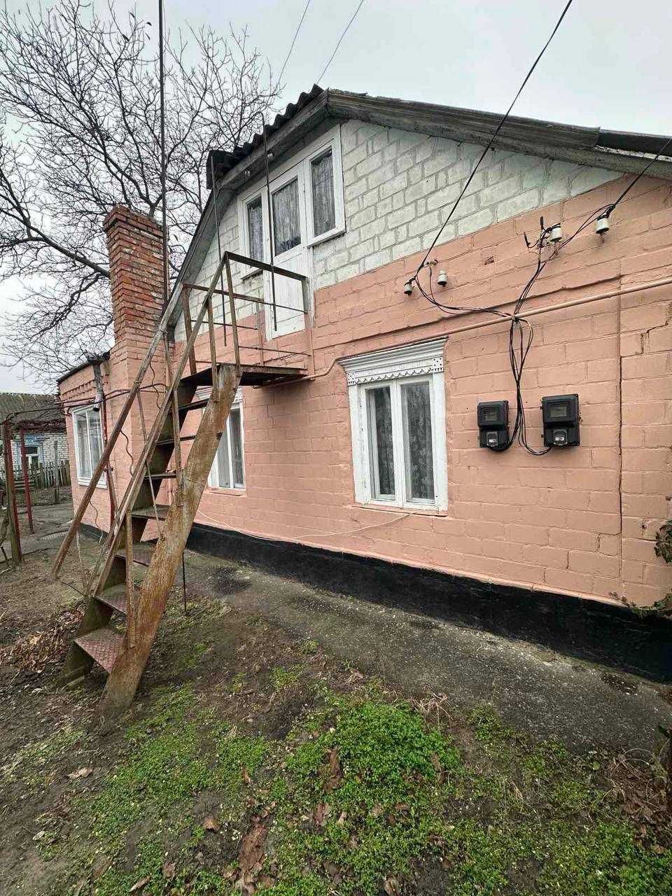 Продаж 3кімн. половини будинку вул.Кіровоградська, р-н Крюків