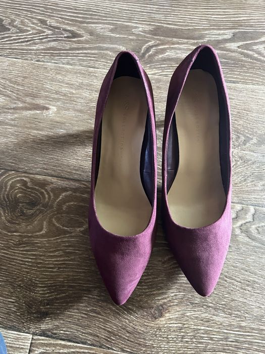 Жіночі класичні човники винного кольору від бренду M&S