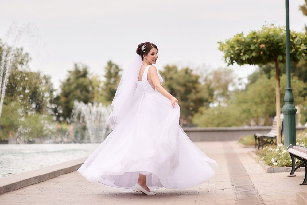 Продаю весільну сукню 4500грн