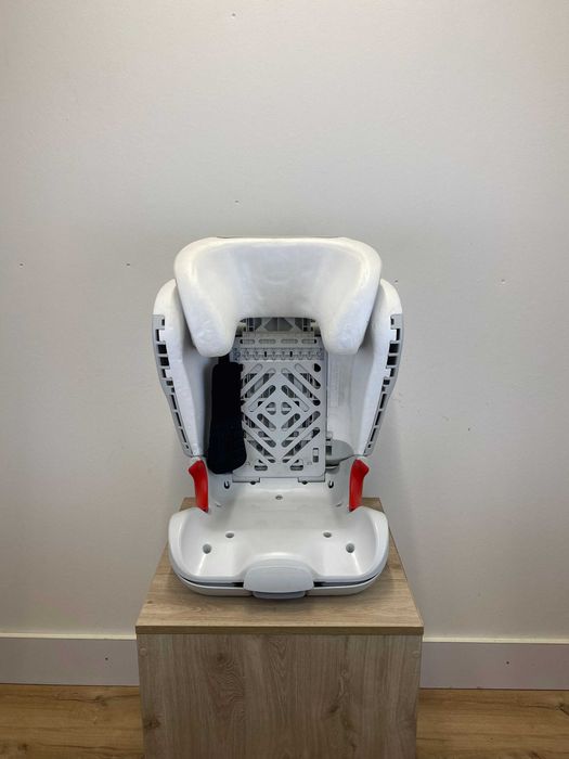 Fotelik samochodowy Britax & Romer Kidfix II XP SICT BR 15-36KG