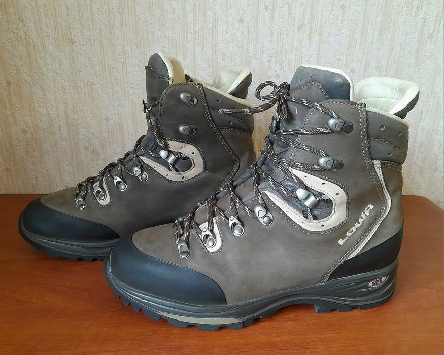 Трекінгові черевики Lowa Albula берци