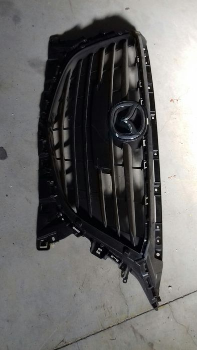 Grelha mazda 3 ano 2013/16