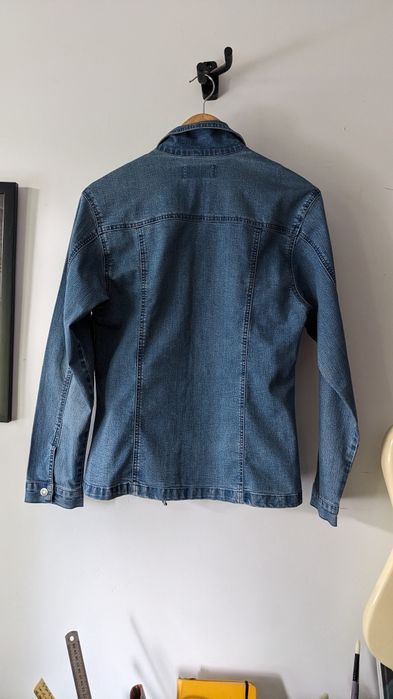 Жакет жіночий джинсовий