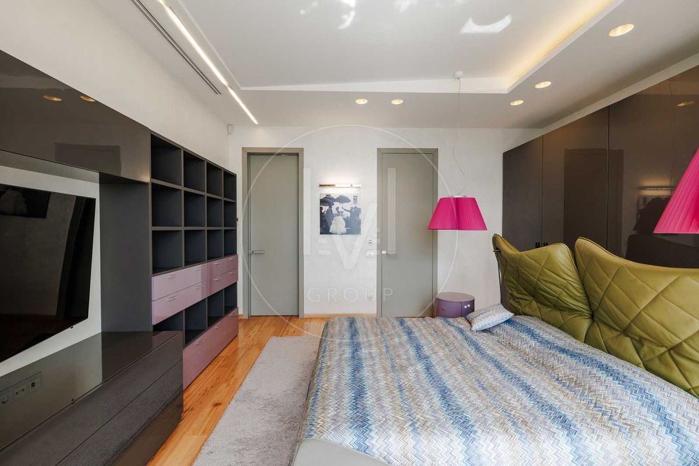 Перша здача вул Грушевського 9А Печерськ 3 спальні