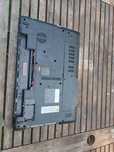 Laptop z brakami