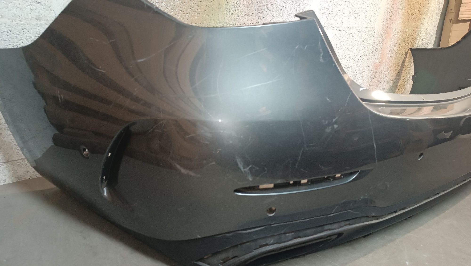 Vendo parachoque de trás Mercedes c classe w206 AMG ano 2020/22