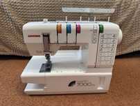 Продам распошивальну машину Janome Cover Pro 7000