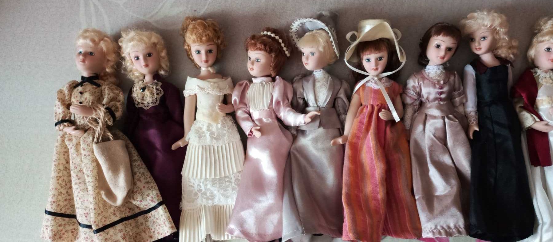 куклы фарфоровые в народных костюмах Дамы эпохи