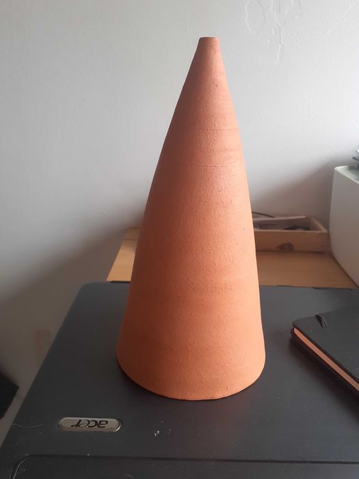 Cone para desova de peixes