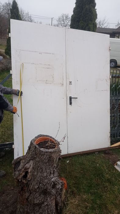 Drzwi+rama  przeciwpożarowe