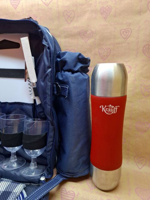 Рюкзак термосумка с термосом и столовыми приборами для пикника и т.д