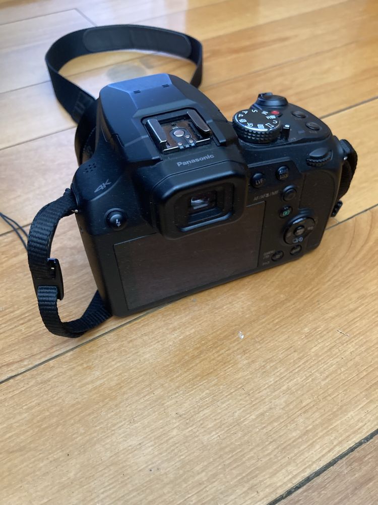 Panasonic Lumix DC-FZ82 18.1MP 60X