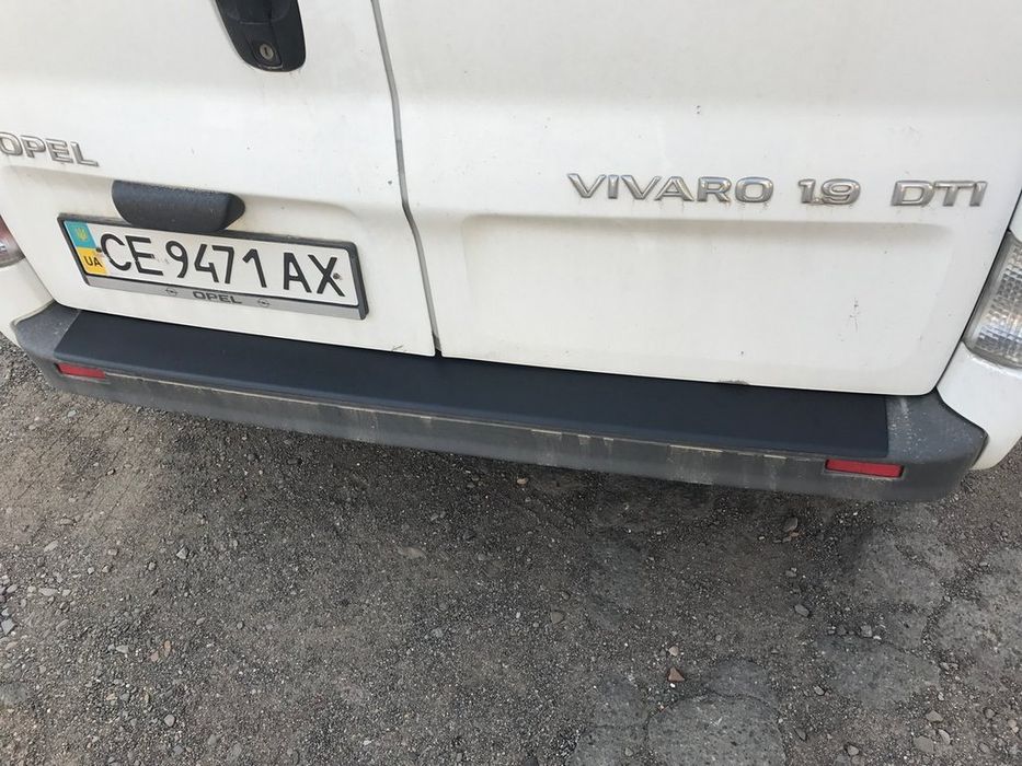 Renault Trafic 2001-2014 накладка на задний бампер ABS пластик (DDU)