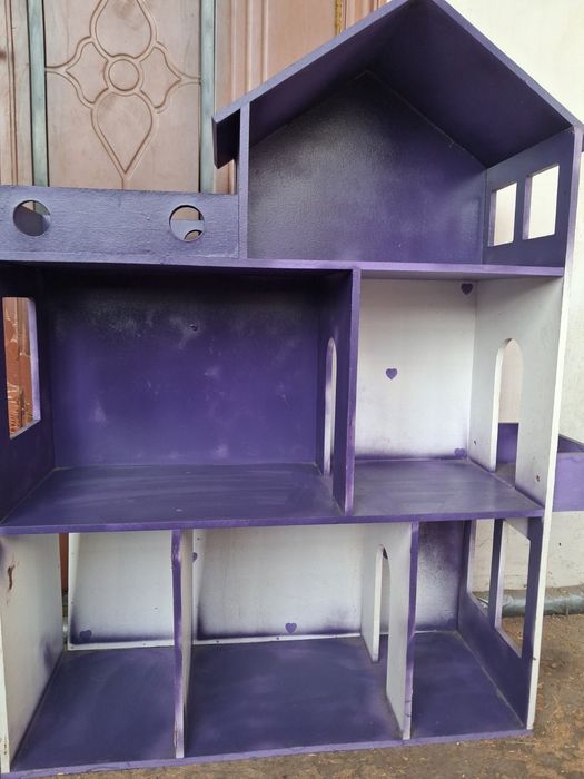 Будиночок для ляльок