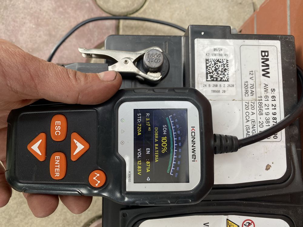 Akumulator AGM 70 ah